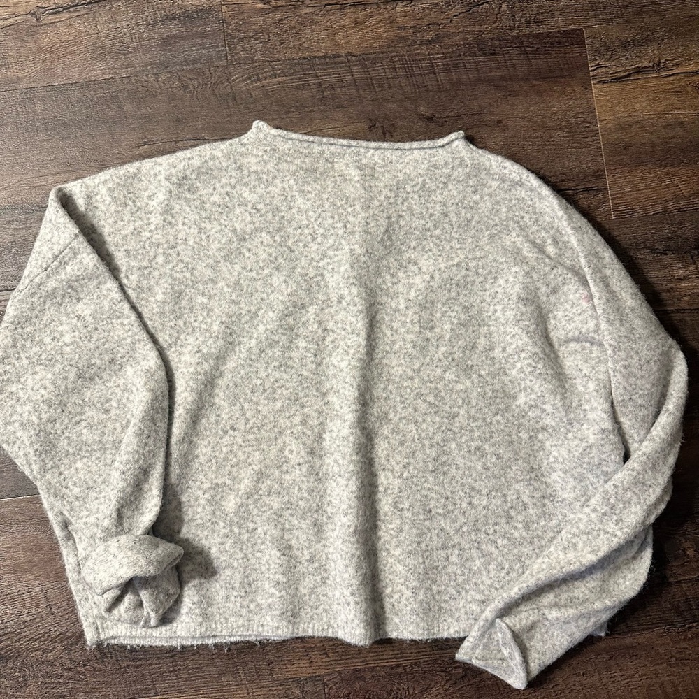 bohme Soft Light Gray Button-Front Knit Cardigan - Picture 3 of 4